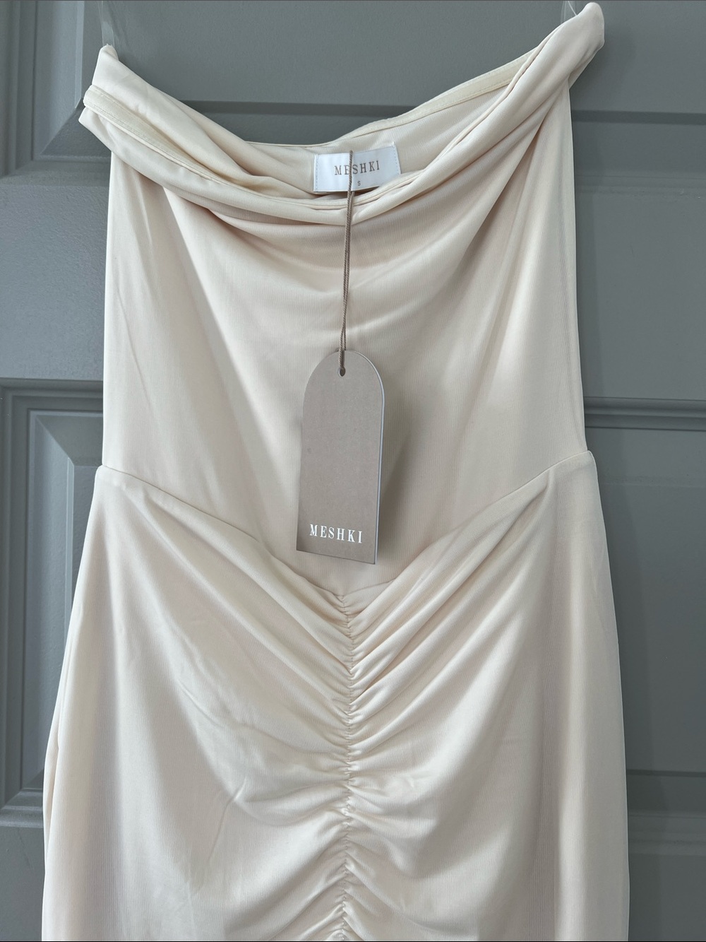 Meshki Caspian Maxi Dress - Picture 2 of 4